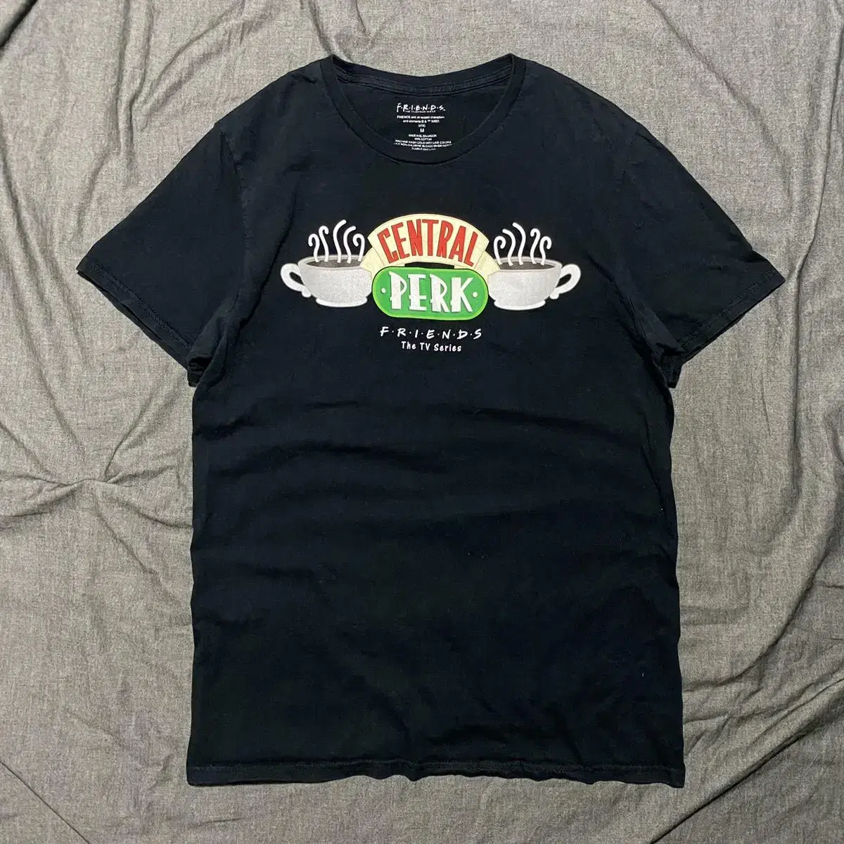 FRIENDS S/S Central Perk T Shirts Sz M